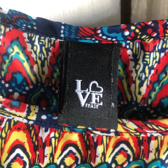 Women’s Colorful LOVE Romper with elastic waist. - Picture 3 of 6